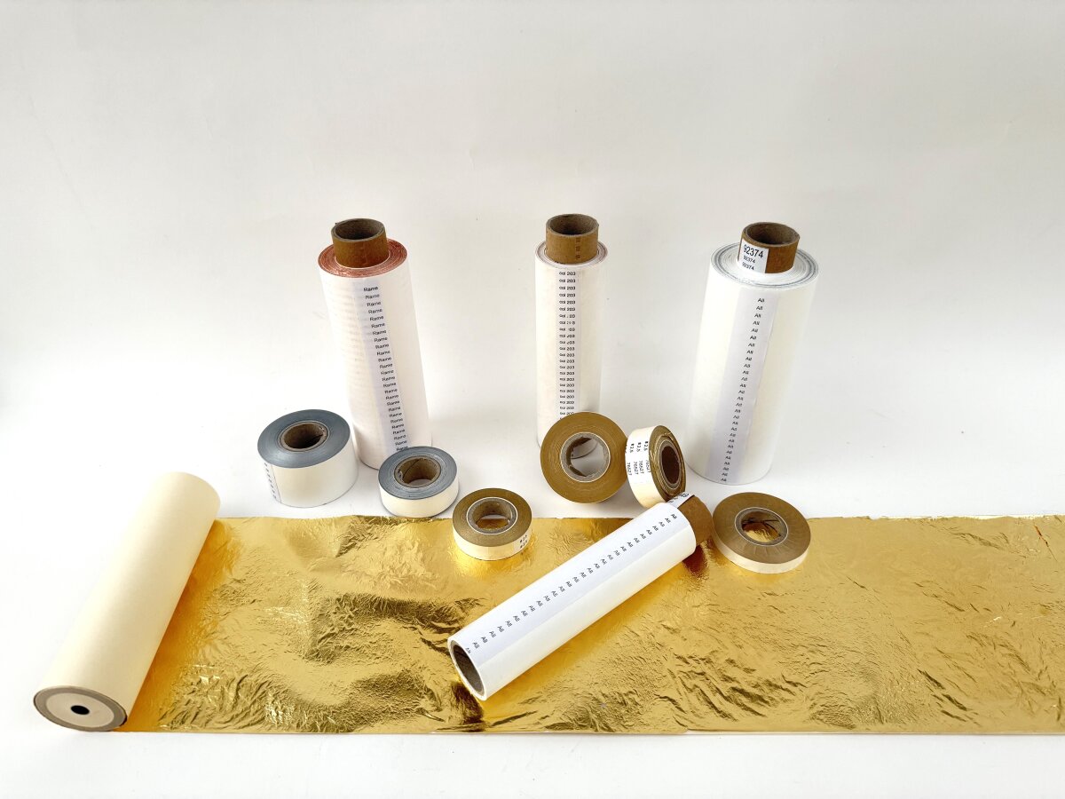 Metal Leaf Rolls